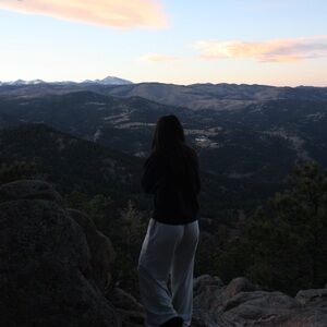 Meet your Posher, Makenzie.